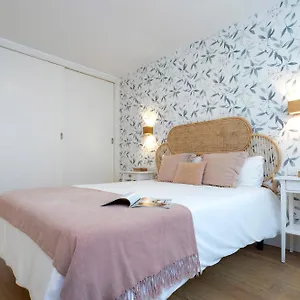 https://genteel-home-san-agustin.es-andalucia.com