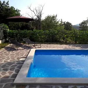 https://apartment-nada-buzet.in-istria.net